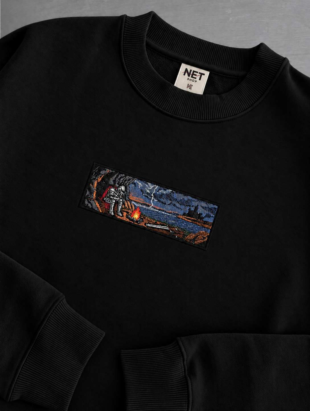 DARK FANTASY CREWNECK